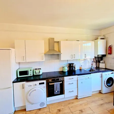 King'S Cross & Angel Area, 4 Bedrooms Home With 7 Beds & Private Rooftop - Walk To St Pancras International London Exterior photo